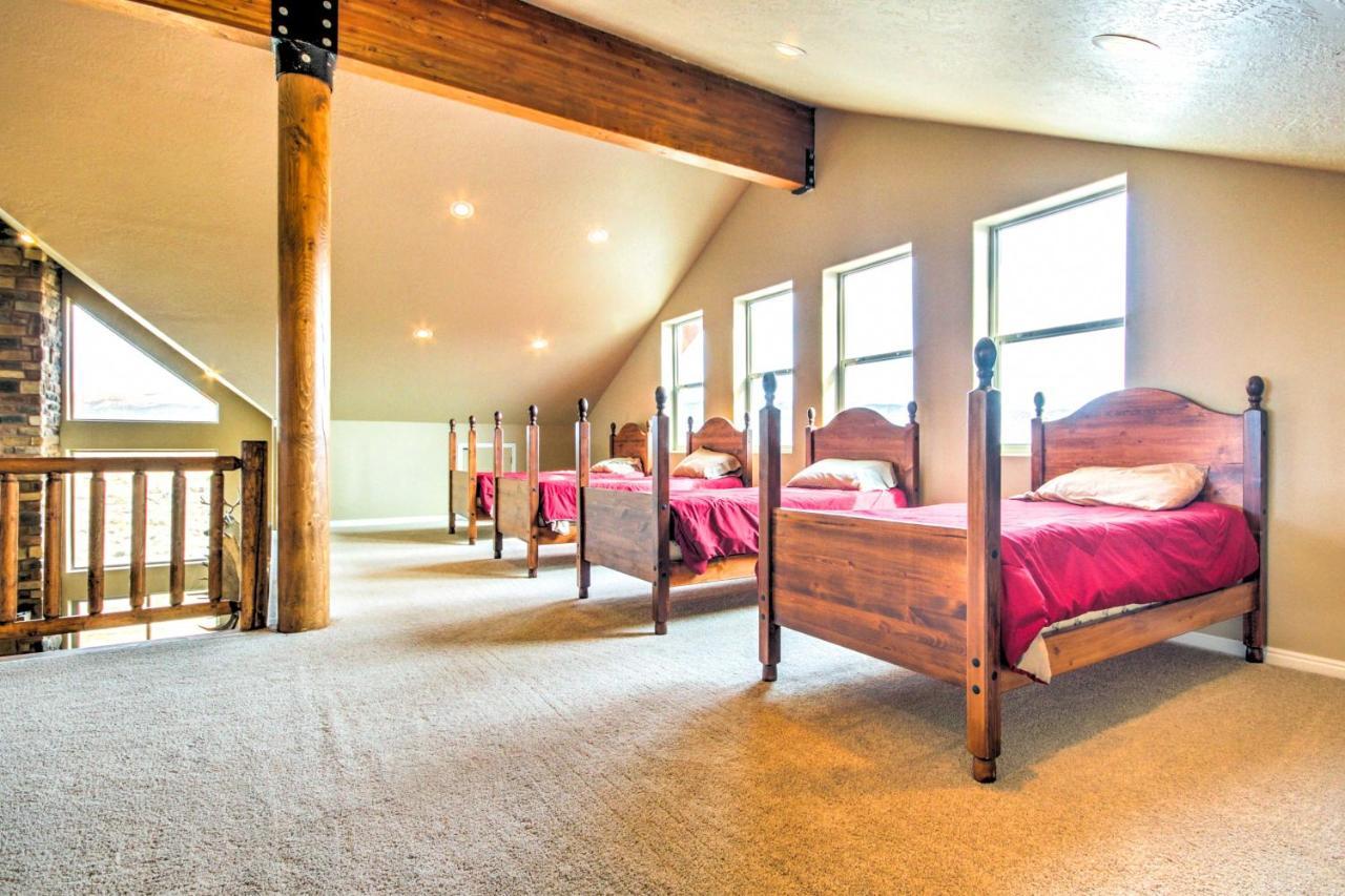 Rustic Bryce Canyon Home With Deck On Sevier River! Хатч Экстерьер фото