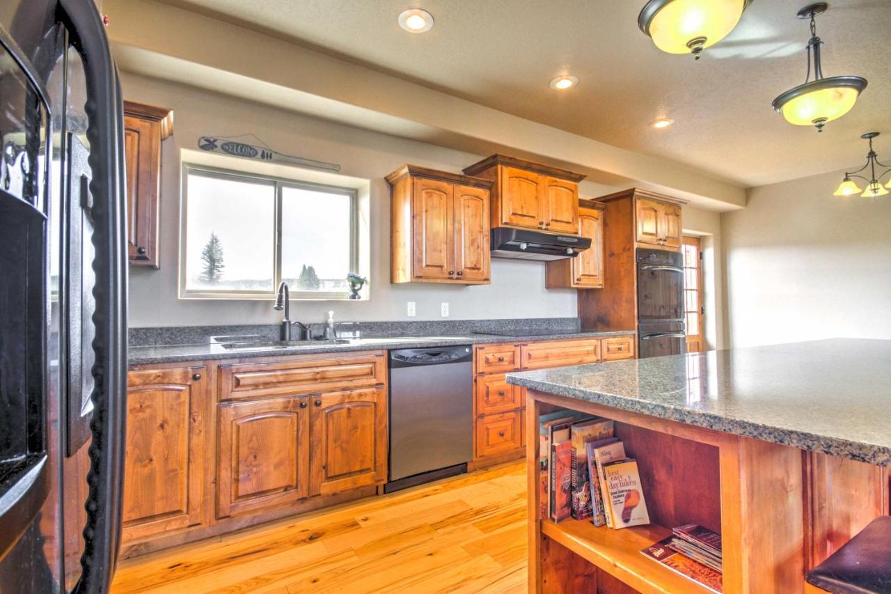 Rustic Bryce Canyon Home With Deck On Sevier River! Хатч Экстерьер фото